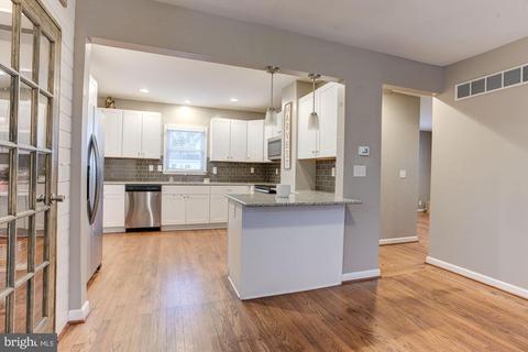 246 2nd Ave, Baltimore Highlands, MD 21227 photo 10