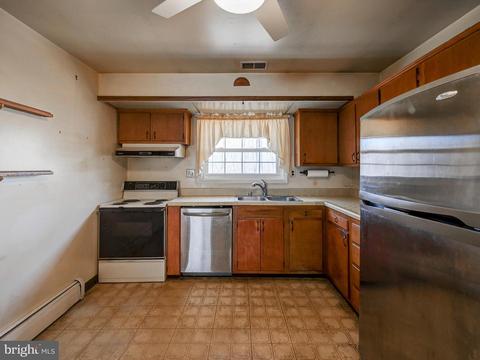 22 Greentree Dr, Phoenix, MD 21131 photo 14