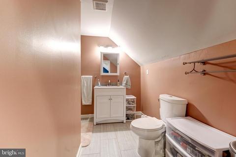 9 Elmont Ave, Baltimore, MD 21206 photo 16