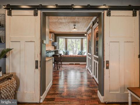 4554 Sandwood Rd, Sparrows Point, MD 21219 photo 8