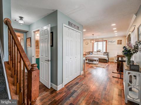 4554 Sandwood Rd, Sparrows Point, MD 21219 photo 5