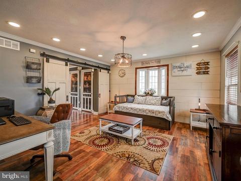 4554 Sandwood Rd, Sparrows Point, MD 21219 photo 6