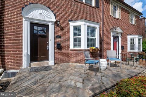 218 Murdock Rd, Baltimore, MD 21212 photo 4