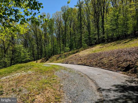 1301 Hillside Rd, Stevenson, MD 21153 photo 1