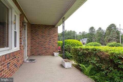 5001 Mount Carmel Rd, Hampstead, MD 21074 photo 3