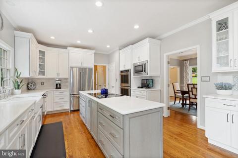2 Scotts Moore Ct, Phoenix, MD 21131 photo 13