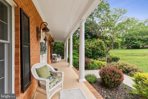 2 Scotts Moore Ct, Phoenix, MD 21131 photo 4