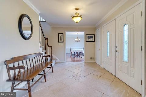 1 Harnel Ct, Baldwin, MD 21013 photo 8