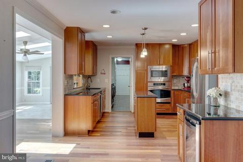 1 Harnel Ct, Baldwin, MD 21013 photo 16