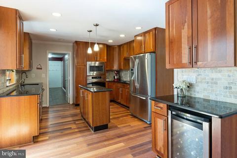 1 Harnel Ct, Baldwin, MD 21013 photo 17