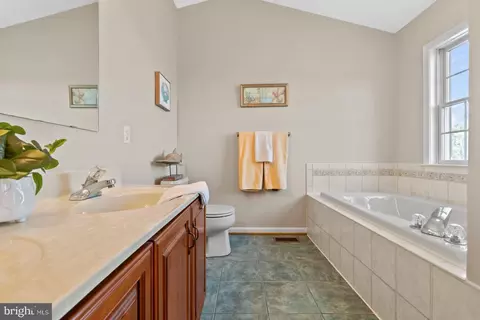 9205 Cuckold Point Rd, Sparrows Point, MD 21219 photo 22