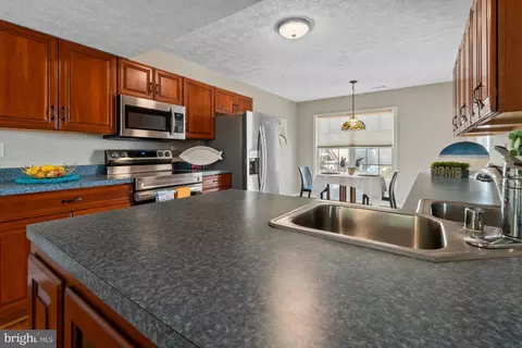 9205 Cuckold Point Rd, Sparrows Point, MD 21219 photo 10