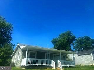 26 Left Wing Dr, Middle River, MD 21220 photo 2