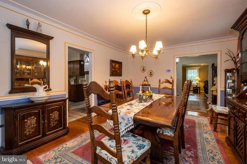 500 Hampton Ln, Towson, MD 21286 photo 14