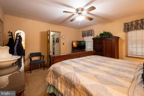 500 Hampton Ln, Towson, MD 21286 photo 18