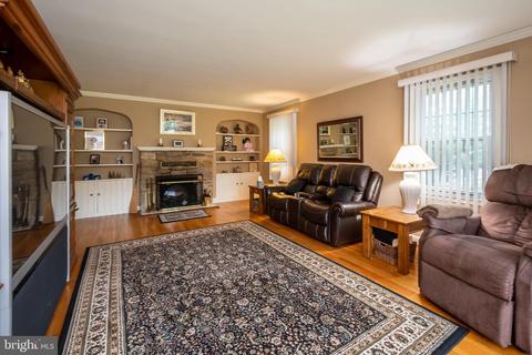 500 Hampton Ln, Towson, MD 21286 photo 9