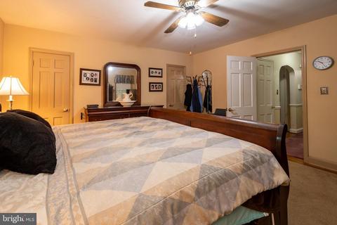 500 Hampton Ln, Towson, MD 21286 photo 17