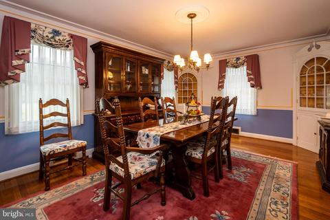 500 Hampton Ln, Towson, MD 21286 photo 12