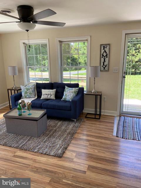 11306 Beach Rd, White Marsh, MD 21162 photo 9