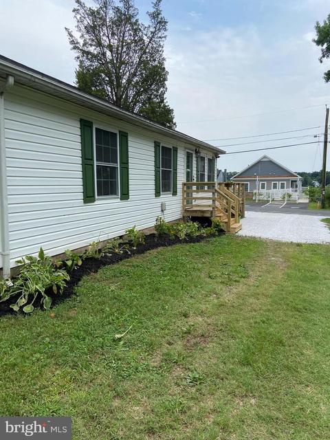 11306 Beach Rd, White Marsh, MD 21162 photo 4