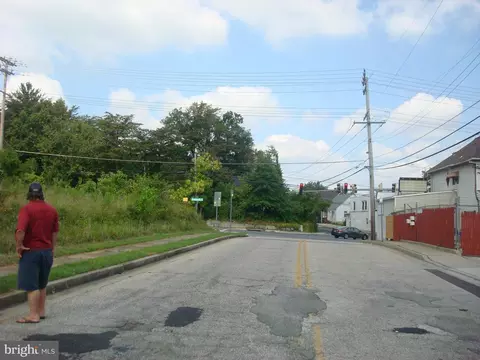 2809 Rose Ave, Halethorpe, MD 21227 photo 2