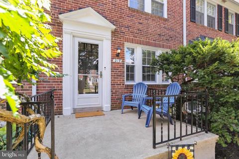 219 Overbrook Rd, Baltimore, MD 21212 photo 1