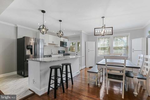 219 Overbrook Rd, Baltimore, MD 21212 photo 3