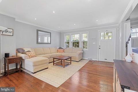 219 Overbrook Rd, Baltimore, MD 21212 photo 5