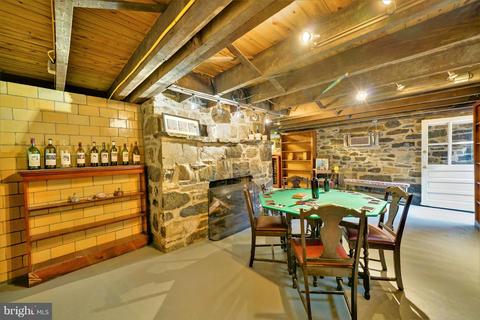 309 Gun Rd, Baltimore Highlands, MD 21227 photo 10