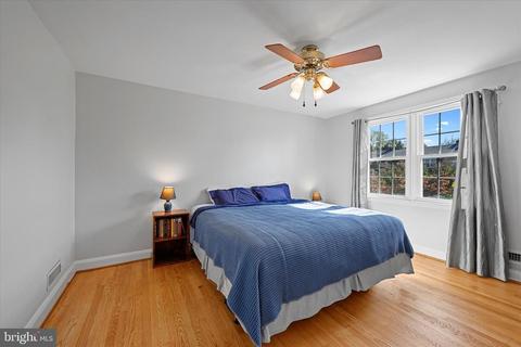 138 Stevenson Ln, Baltimore, MD 21212 photo 8