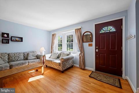 138 Stevenson Ln, Baltimore, MD 21212 photo 13