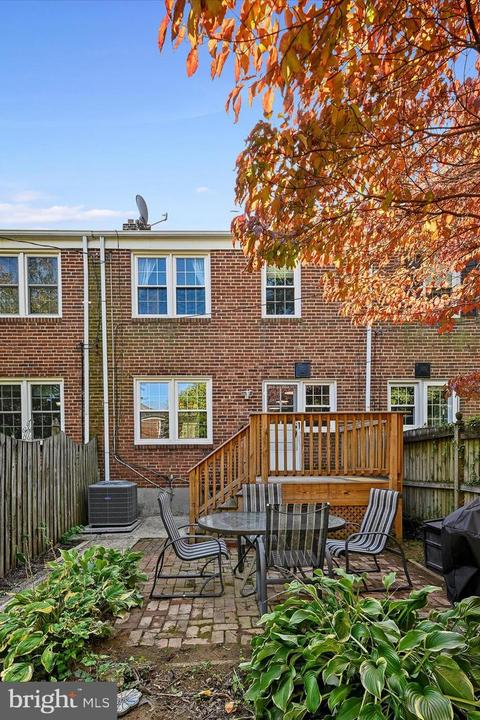 138 Stevenson Ln, Baltimore, MD 21212 photo 22