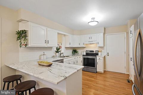 18819 Brick Store Rd, Hampstead, MD 21074 photo 4