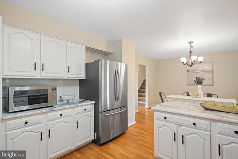 18819 Brick Store Rd, Hampstead, MD 21074 photo 6