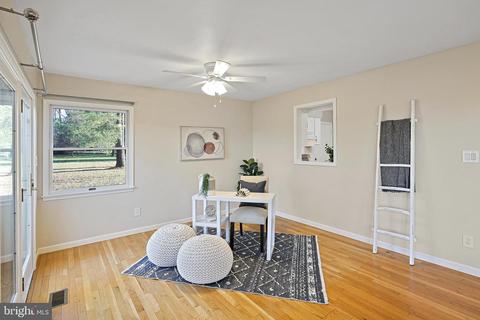 18819 Brick Store Rd, Hampstead, MD 21074 photo 12