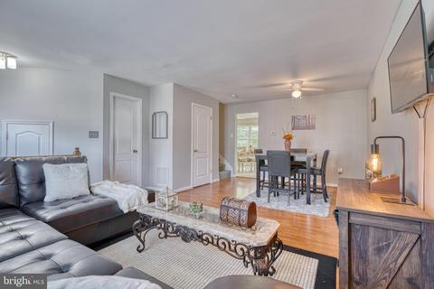 6113 Twilight Ct, Baltimore, MD 21206 photo 5