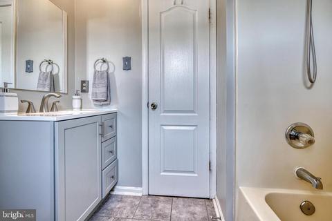 6113 Twilight Ct, Baltimore, MD 21206 photo 24