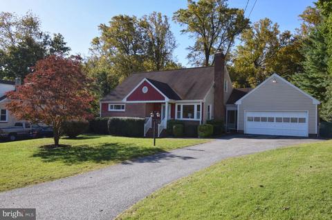 2905 Ontario Ave, Parkville, MD 21234
