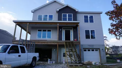 9036 Cuckold Point Rd, Sparrows Point, MD 21219