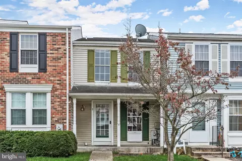 5 Triple Crown Ct, Windsor Mill, MD 21244
