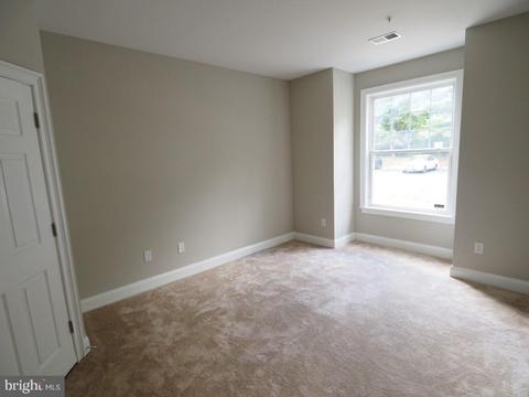 2807 Gresham Way #101, Windsor Mill, MD 21244 photo 14
