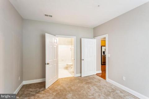 2807 Gresham Way #101, Windsor Mill, MD 21244 photo 13