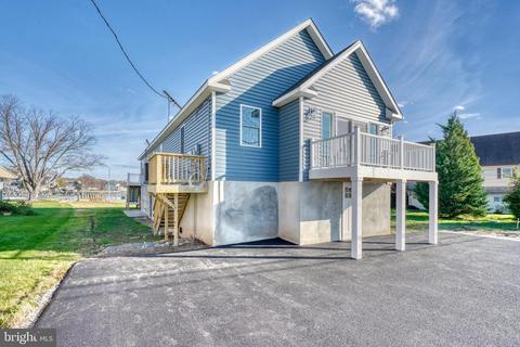 1118 Burke, Middle River, MD 21220 photo 4