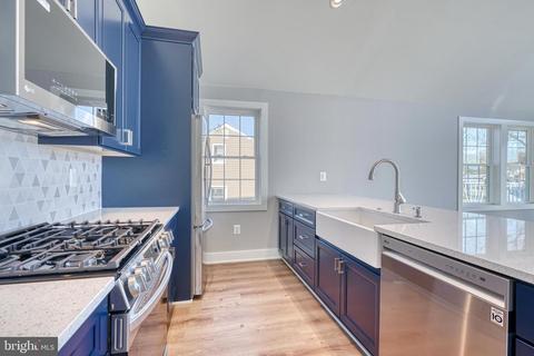1118 Burke, Middle River, MD 21220 photo 13