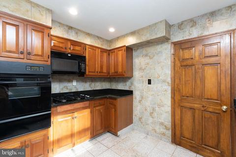 13 Greentree Dr, Phoenix, MD 21131 photo 10