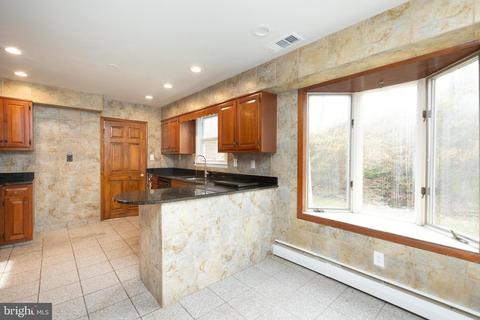 13 Greentree Dr, Phoenix, MD 21131 photo 11