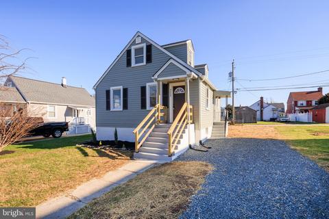 3003 Delmar Ave, Sparrows Point, MD 21219