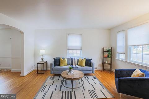 215 Overbrook Rd, Baltimore, MD 21212 photo 3
