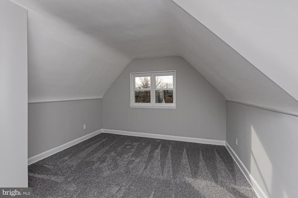  6513 Lehnert St, Gwynn Oak, MD 21207 photo 13