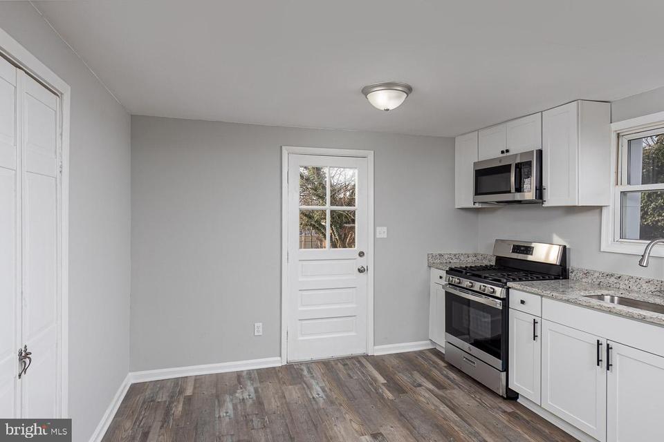  6513 Lehnert St, Gwynn Oak, MD 21207 photo 29